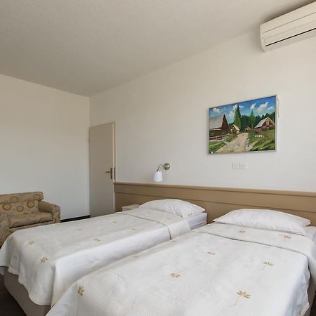 Hotel Krim Блед Экстерьер фото
