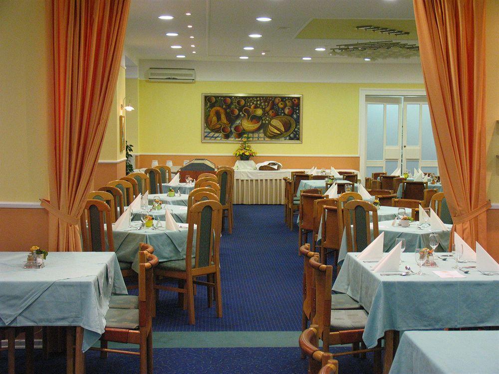 Hotel Krim Блед Экстерьер фото