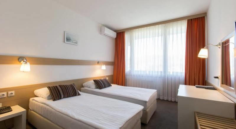 Hotel Krim Блед Экстерьер фото